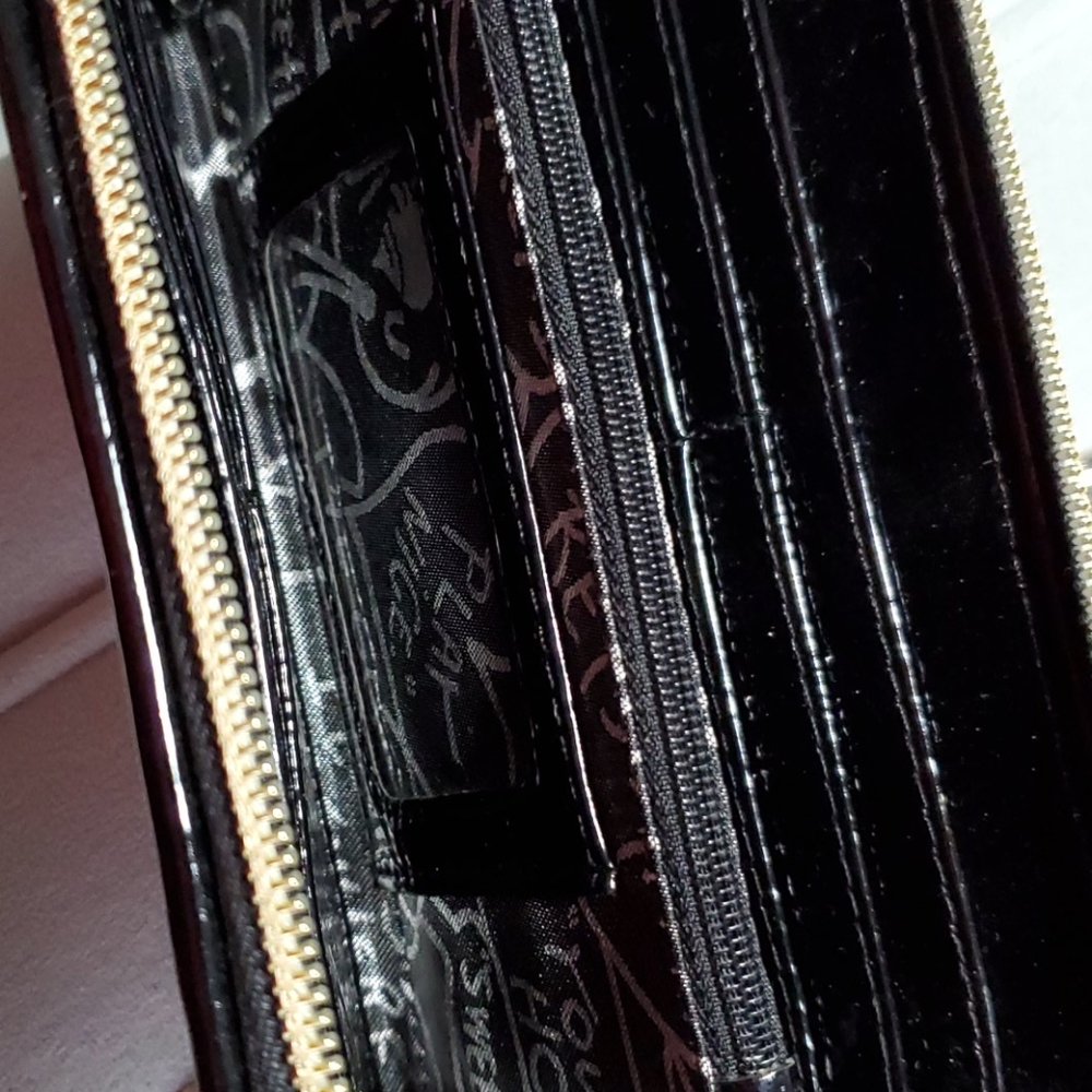 Betsey Johnson wallet - Picture 3 of 4